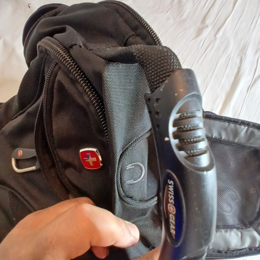 .SwissGear ScanSmart Laptop Backpack Black 17" Airflow. - Picture 4 of 16
